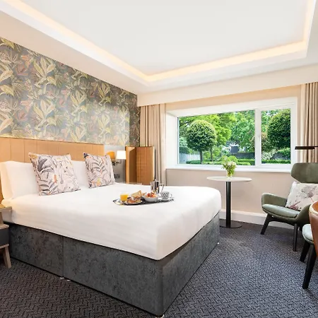 Hotel Kilkenny فندق 4*