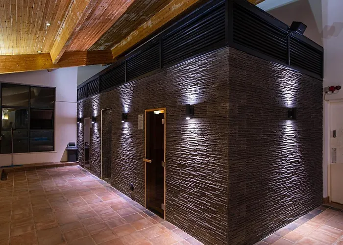 Отель Hotel Kilkenny