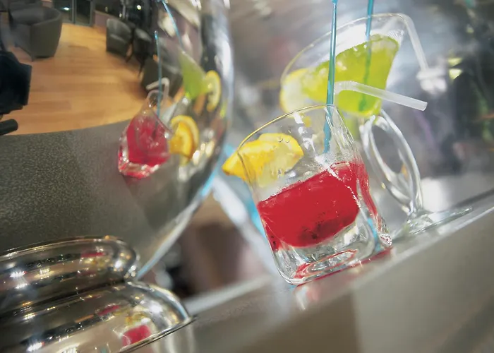 Отель Hotel Kilkenny 4*