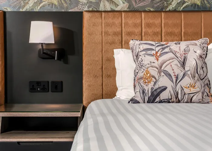 Отель Hotel Kilkenny 4*