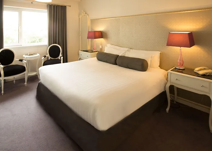 Hotel Kilkenny Отель 4*