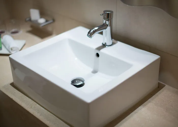 Отель Hotel Kilkenny Килкенни