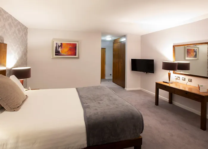 Hotel Kilkenny Отель 4*